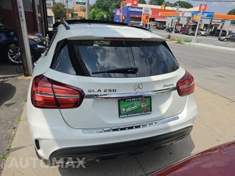 2018 Mercedes-Benz GLA 250 4MATIC - miniatura 5
