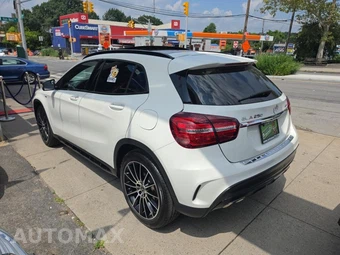 2018 Mercedes-Benz GLA 250 4MATIC - miniatura 6