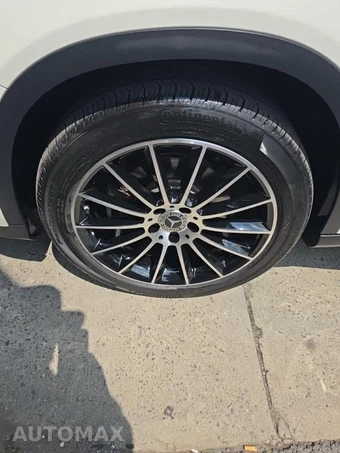 2018 Mercedes-Benz GLA 250 4MATIC - miniatura 8