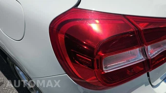 2018 Mercedes-Benz GLA 250 – miniatura 21