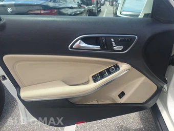 2018 Mercedes-Benz GLA 250 – miniatura 9