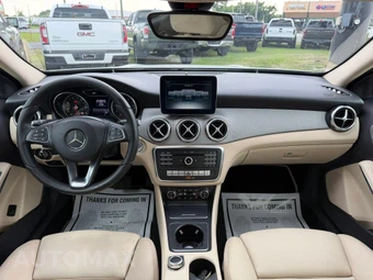 2018 Mercedes-Benz GLA 250 - miniatura 16