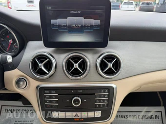 2018 Mercedes-Benz GLA 250 - miniatura 17