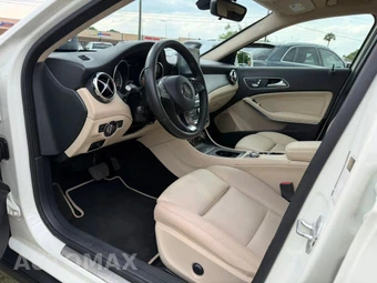 2018 Mercedes-Benz GLA 250 - miniatura 9