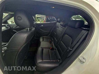 2018 Mercedes-Benz GLA 250 – miniatura 14