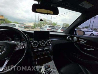 2018 Mercedes-Benz GLC 300 4MATIC – miniatura 10