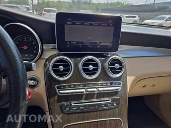 2018 Mercedes-Benz GLC 300 4MATIC - miniatura 10