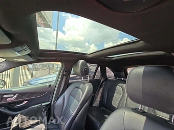 2018 Mercedes-Benz GLC 300 4MATIC - miniatura 11