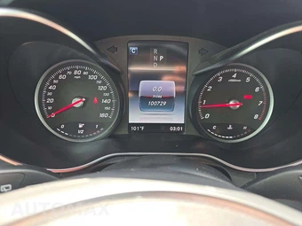 2018 Mercedes-Benz GLC 300 4MATIC - miniatura 9