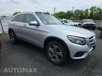 2018 Mercedes-Benz GLC 300 4MATIC – miniatura 4