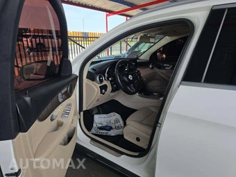 2018 Mercedes-Benz GLC 300 4MATIC – miniatura 6