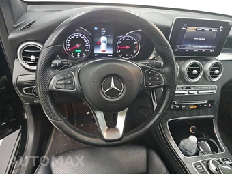 2018 Mercedes-Benz GLC 300 4MATIC – miniatura 10