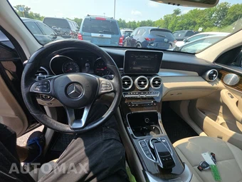 2018 Mercedes-Benz GLC 300 4MATIC – miniatura 11