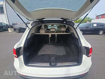2018 Mercedes-Benz GLC 300 4MATIC – miniatura 11
