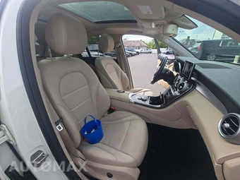 2018 Mercedes-Benz GLC 300 4MATIC – miniatura 15