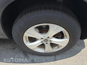 2018 Mercedes-Benz GLC 300 4MATIC - miniatura 11