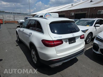 2018 Mercedes-Benz GLC 300 4MATIC - miniatura 6