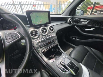 2018 Mercedes-Benz GLC 300 4MATIC – miniatura 10