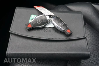 2018 Mercedes-Benz GLC 300 4MATIC - miniatura 40