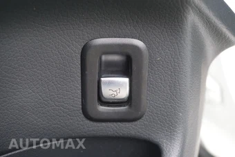 2018 Mercedes-Benz GLC 300 4MATIC - miniatura 8