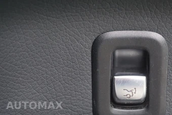 2018 Mercedes-Benz GLC 300 4MATIC - miniatura 9