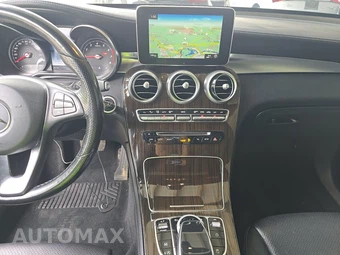 2018 Mercedes-Benz GLC 300 4MATIC – miniatura 11