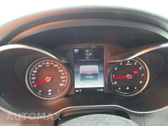 2018 Mercedes-Benz GLC 300 - miniatura 9