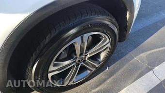 2018 Mercedes-Benz GLC 300 – miniatura 30