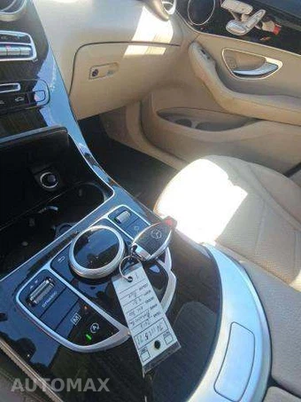 2018 Mercedes-Benz GLC 300 – miniatura 8