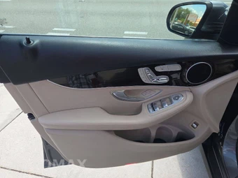 2018 Mercedes-Benz GLC 300 – miniatura 16