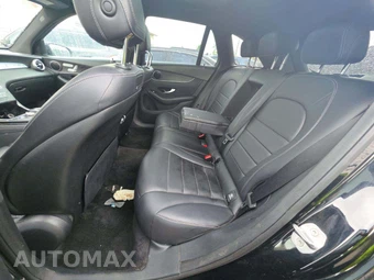 2018 Mercedes-Benz GLC 300 – miniatura 13