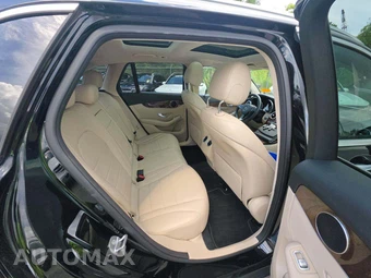 2018 Mercedes-Benz GLC 300 – miniatura 13