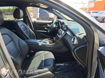 2018 Mercedes-Benz GLC 300 – miniatura 15