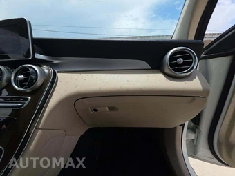 2018 Mercedes-Benz GLC 300 – miniatura 16