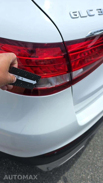 2018 Mercedes-Benz GLC 300 – miniatura 27