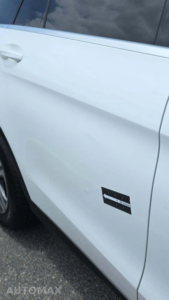 2018 Mercedes-Benz GLC 300 – miniatura 32