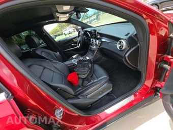 2018 Mercedes-Benz GLC 300 - miniatura 15