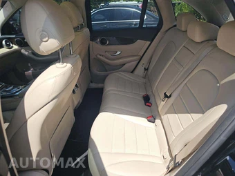 2018 Mercedes-Benz GLC 300 – miniatura 13