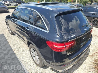 2018 Mercedes-Benz GLC 300 – miniatura 2