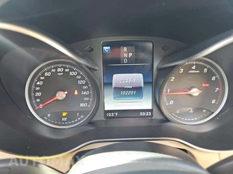 2018 Mercedes-Benz GLC 300 – miniatura 9