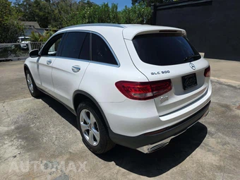 2018 Mercedes-Benz GLC 300 - miniatura 2
