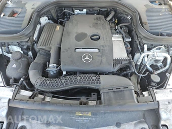 2018 Mercedes-Benz GLC 300 – miniatura 15