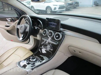 2018 Mercedes-Benz GLC 300 - miniatura 19