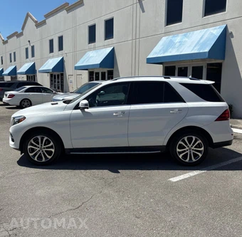 2018 Mercedes-Benz GLE 350 - miniatura 3
