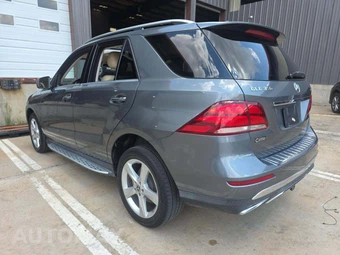 2018 Mercedes-Benz GLE 350 - miniatura 2