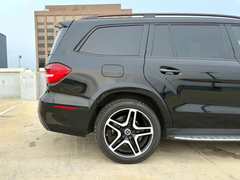 2018 Mercedes-Benz GLS 550 4MATIC - miniatura 11