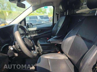 2018 Mercedes-Benz Metris Cargo Van 126.0" WB - miniatura 6