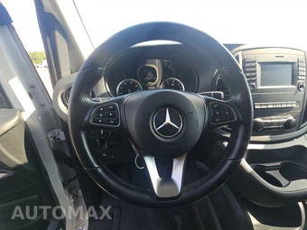 2018 Mercedes-Benz Metris Cargo Van 126.0" WB - miniatura 10