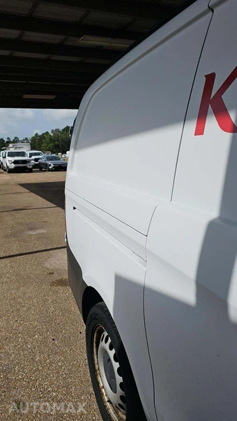 2018 Mercedes-Benz Metris Cargo Van 126.0" WB - miniatura 19