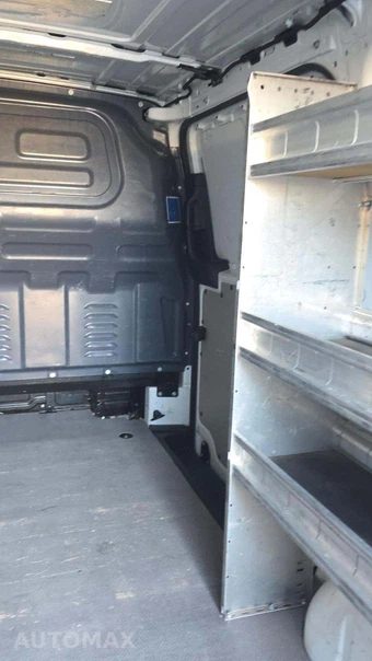 2018 Mercedes-Benz Metris Cargo Van 126.0" WB - miniatura 20